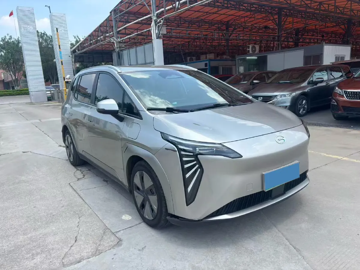 2022 Geely Okavango 1.8T 184HP L4 7DCT,autocango,china used car exporter,china ev exporter,chinese used car exporter,chinese used ev exporter