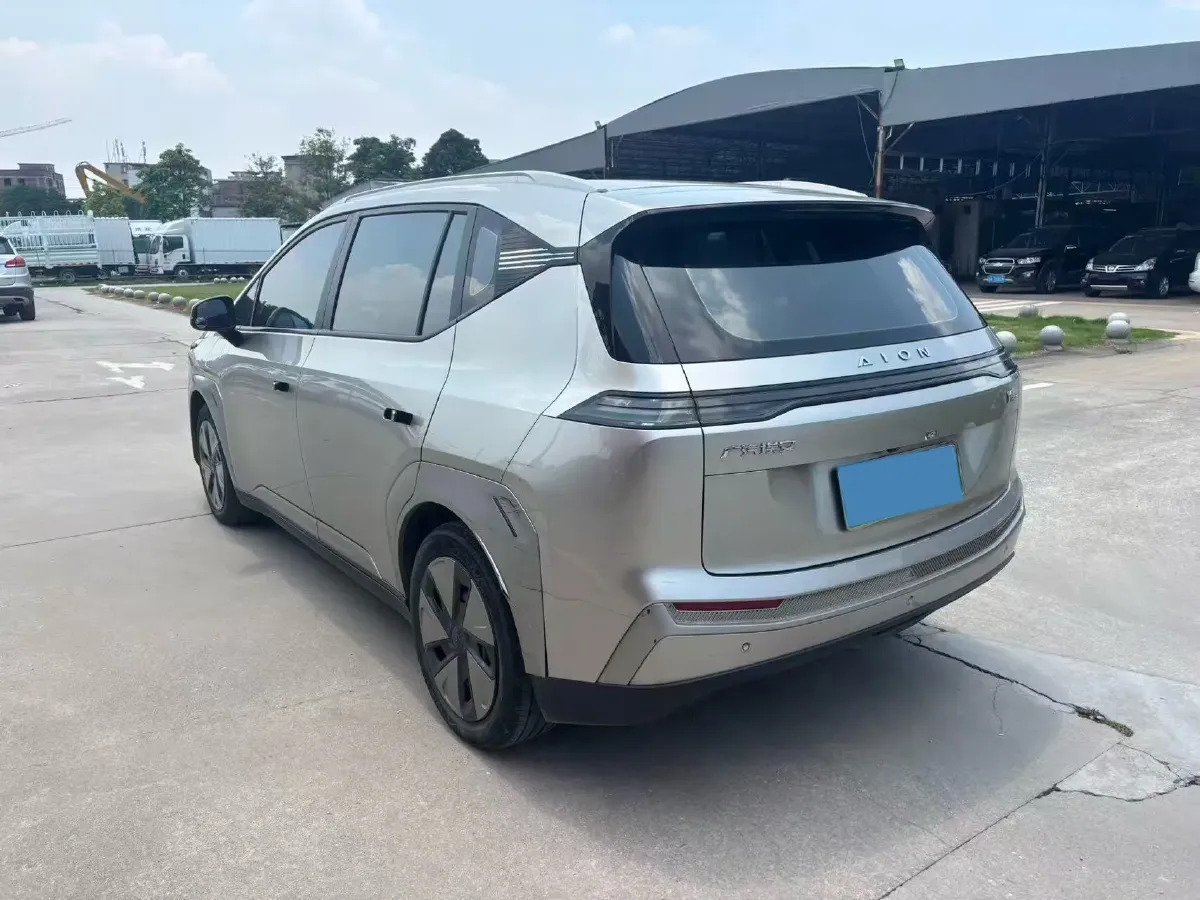 2022 Geely Okavango 1.8T 184HP L4 7DCT,autocango,china used car exporter,china ev exporter,chinese used car exporter,chinese used ev exporter