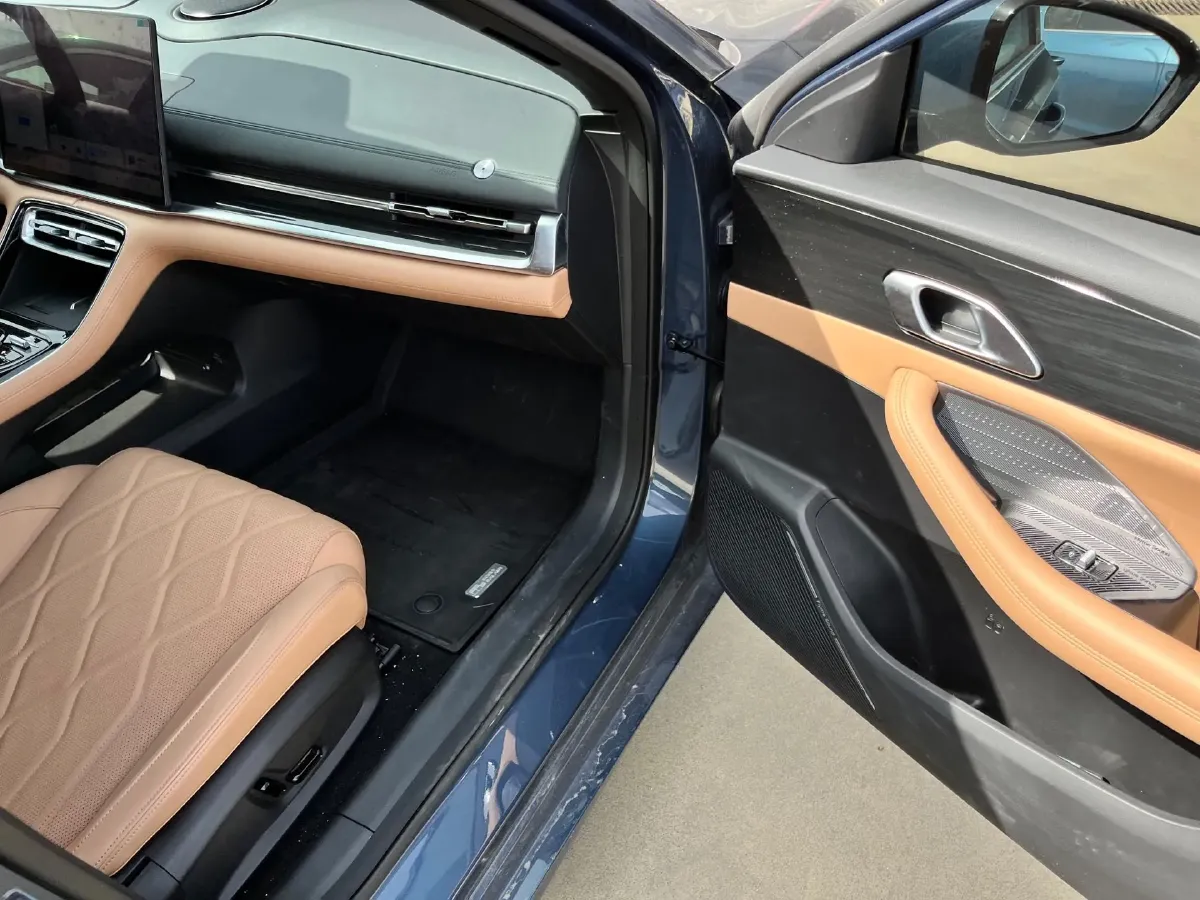 2025 Geely Galaxy A7 1.5L 112HP L4 1DHT PHEV,autocango,china used car exporter,china ev exporter,chinese used car exporter,chinese used ev exporter