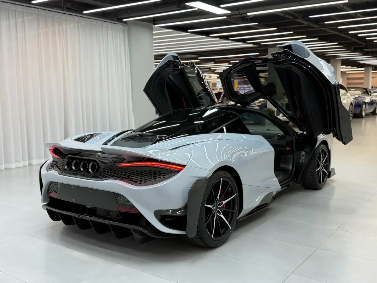 2017 McLaren 720S 4.0T 720HP V8 7DCT,autocango,china used car exporter,china ev exporter,chinese used car exporter,chinese used ev exporter