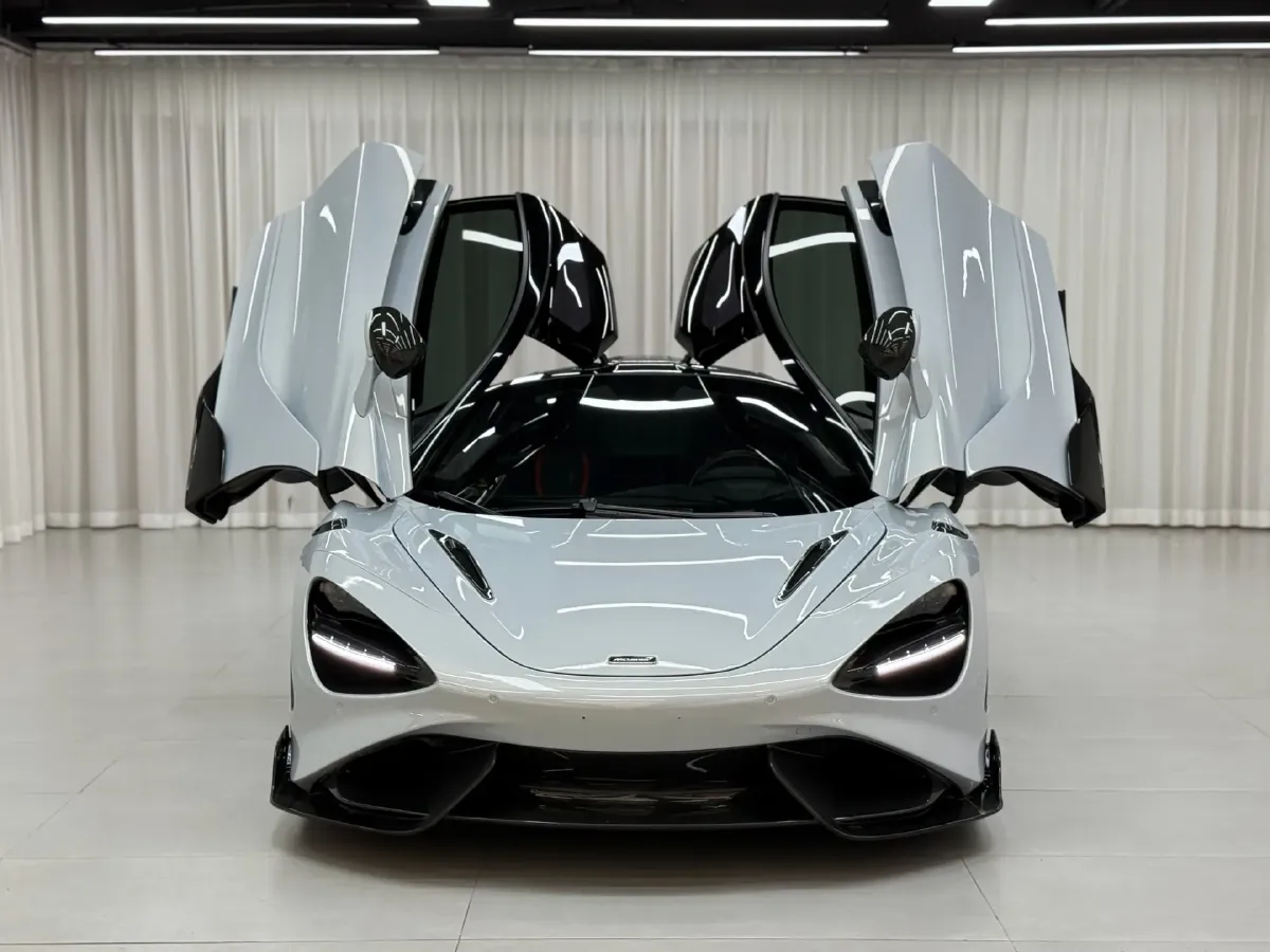 2017 McLaren 720S 4.0T 720HP V8 7DCT,autocango,china used car exporter,china ev exporter,chinese used car exporter,chinese used ev exporter