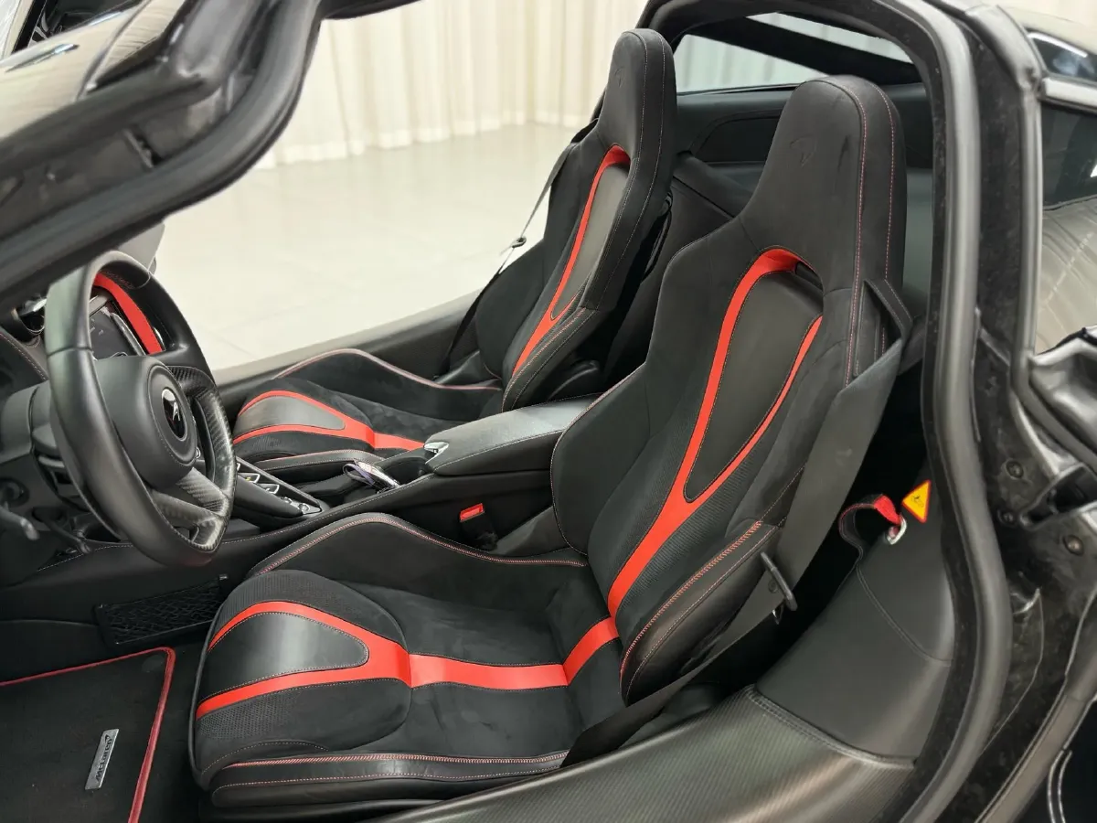 2017 McLaren 720S 4.0T 720HP V8 7DCT,autocango,china used car exporter,china ev exporter,chinese used car exporter,chinese used ev exporter