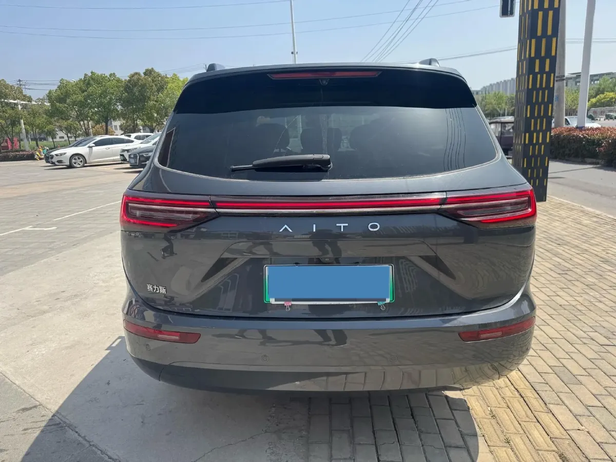2024 AITO AITO M7 1.5T 152HP L4 REEV 40KWH,autocango,china used car exporter,china ev exporter,chinese used car exporter,chinese used ev exporter