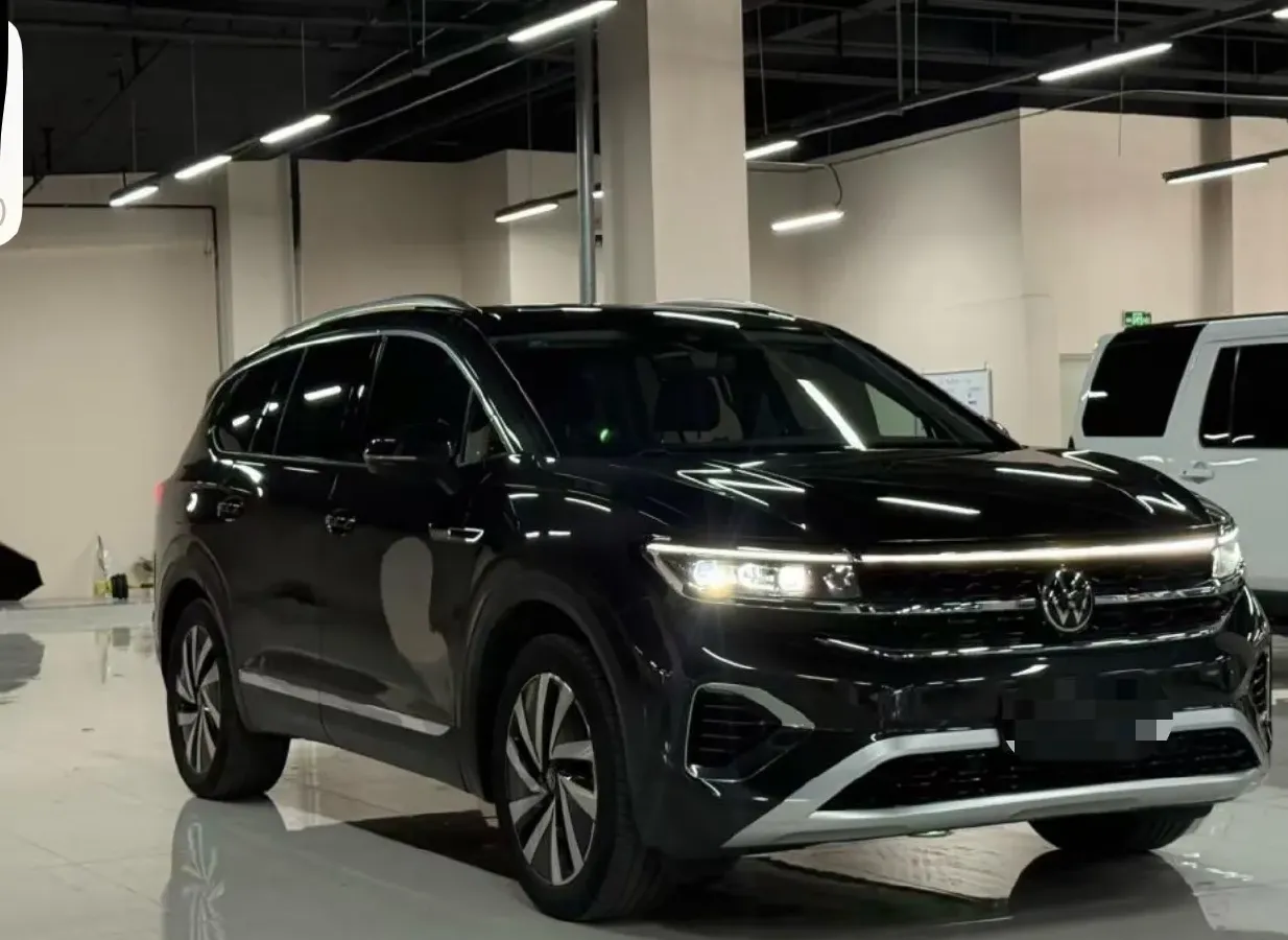 2021 Volkswagen Talagon 2.0T 220HP L4 7DCT,autocango,china used car exporter,china ev exporter,chinese used car exporter,chinese used ev exporter