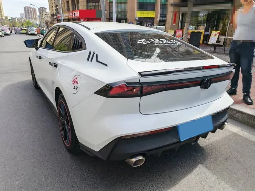 2023 ChangAn UNI-V 1.5T 188HP L4 7DCT,autocango,china used car exporter,china ev exporter,chinese used car exporter,chinese used ev exporter