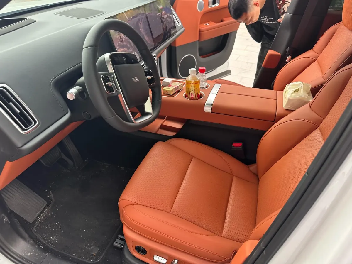 2025 Li L6 Range Extended 154HP L4 REEV,autocango,china used car exporter,china ev exporter,chinese used car exporter,chinese used ev exporter