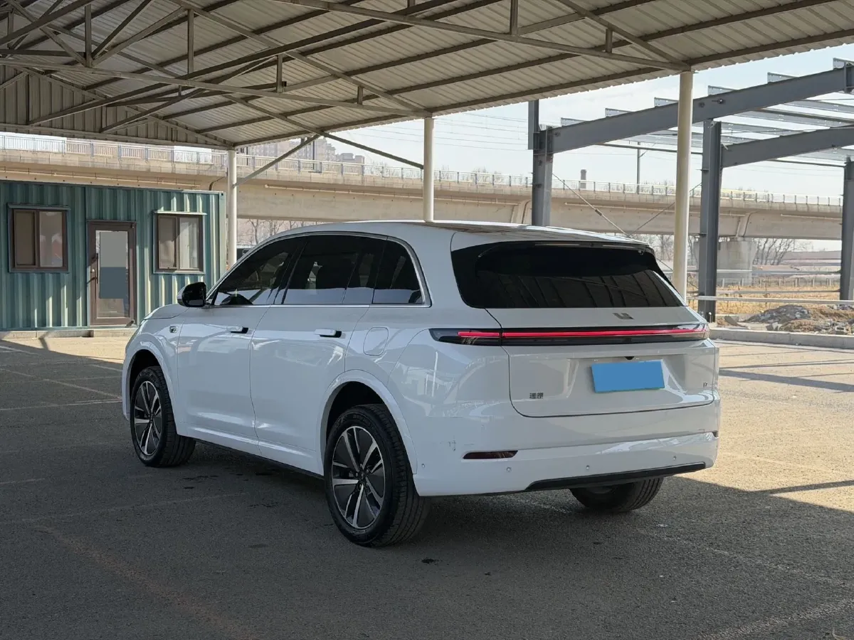 2024 Li L7 Range Extended 154HP REEV 42.8KWH,autocango,china used car exporter,china ev exporter,chinese used car exporter,chinese used ev exporter