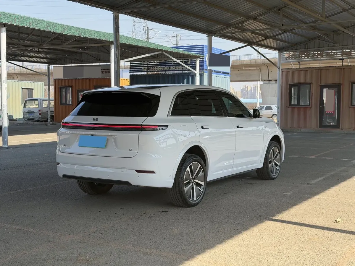 2024 Li L7 Range Extended 154HP REEV 42.8KWH,autocango,china used car exporter,china ev exporter,chinese used car exporter,chinese used ev exporter