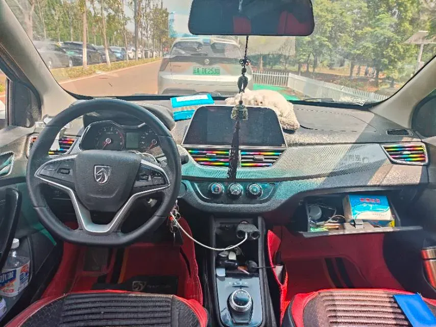 2018 BaoJun 360 1.5L 112HP L4 6MT,autocango,china used car exporter,china ev exporter,chinese used car exporter,chinese used ev exporter