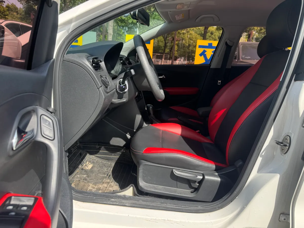 2018 ChangAn Eado 1.6L 128HP L4 6AT,autocango,china used car exporter,china ev exporter,chinese used car exporter,chinese used ev exporter