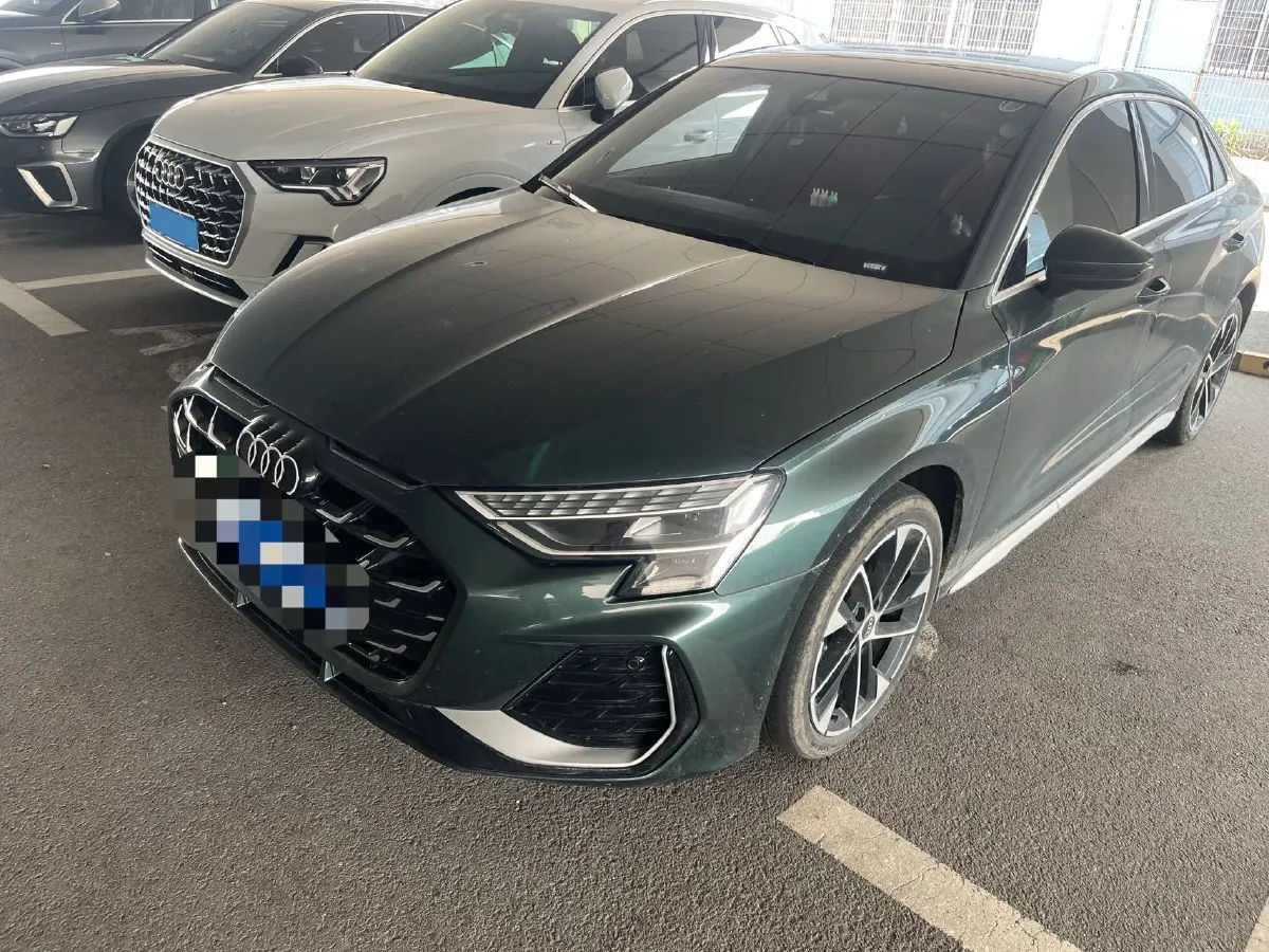 2025 Audi A3 1.5T 160HP L4 7DCT,autocango,china used car exporter,china ev exporter,chinese used car exporter,chinese used ev exporter