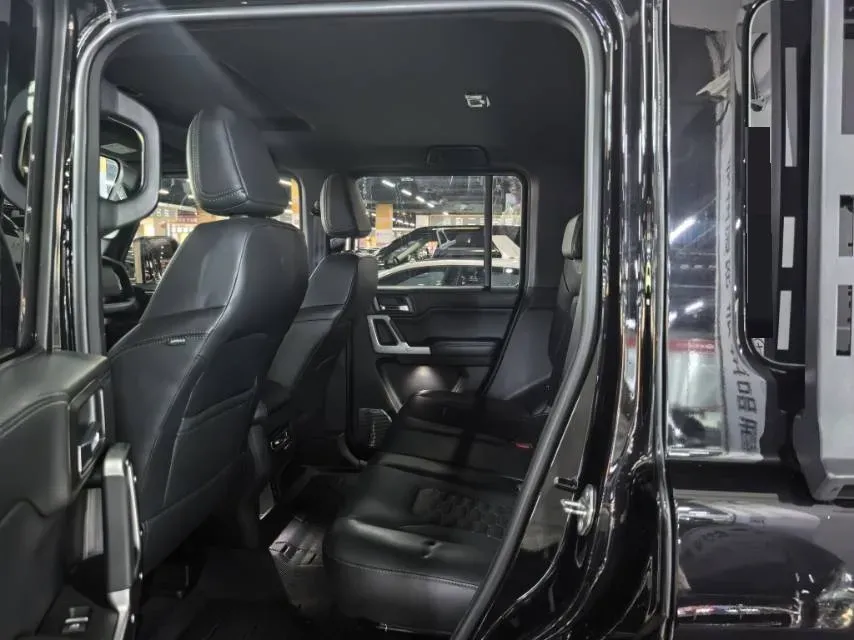 2024 212 212 T01 2.0T 252HP L4 8AT,autocango,china used car exporter,china ev exporter,chinese used car exporter,chinese used ev exporter