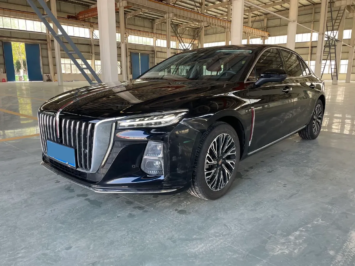 2025 HongQi H5 1.5T 169HP L4 1DHT Hybrid,autocango,china used car exporter,china ev exporter,chinese used car exporter,chinese used ev exporter