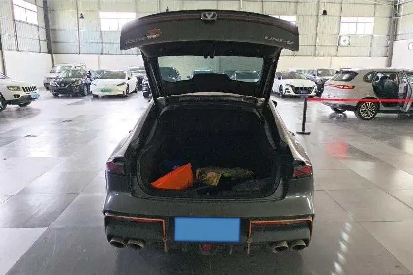 2022 ChangAn UNI-V 1.5T 188HP L4 7DCT,autocango,china used car exporter,china ev exporter,chinese used car exporter,chinese used ev exporter