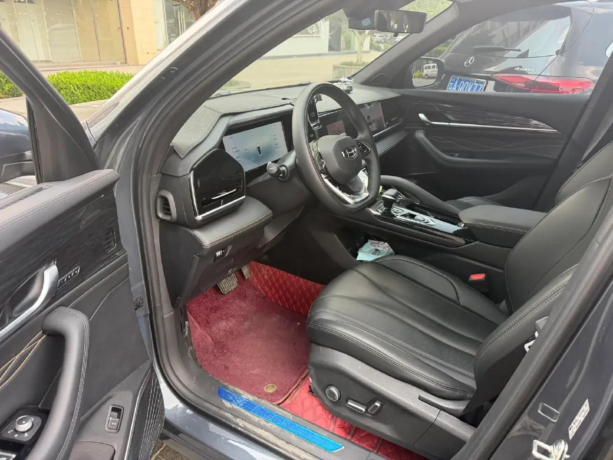 2024 Geely Monjaro 2.0T 218HP L4 7DCT,autocango,china used car exporter,china ev exporter,chinese used car exporter,chinese used ev exporter