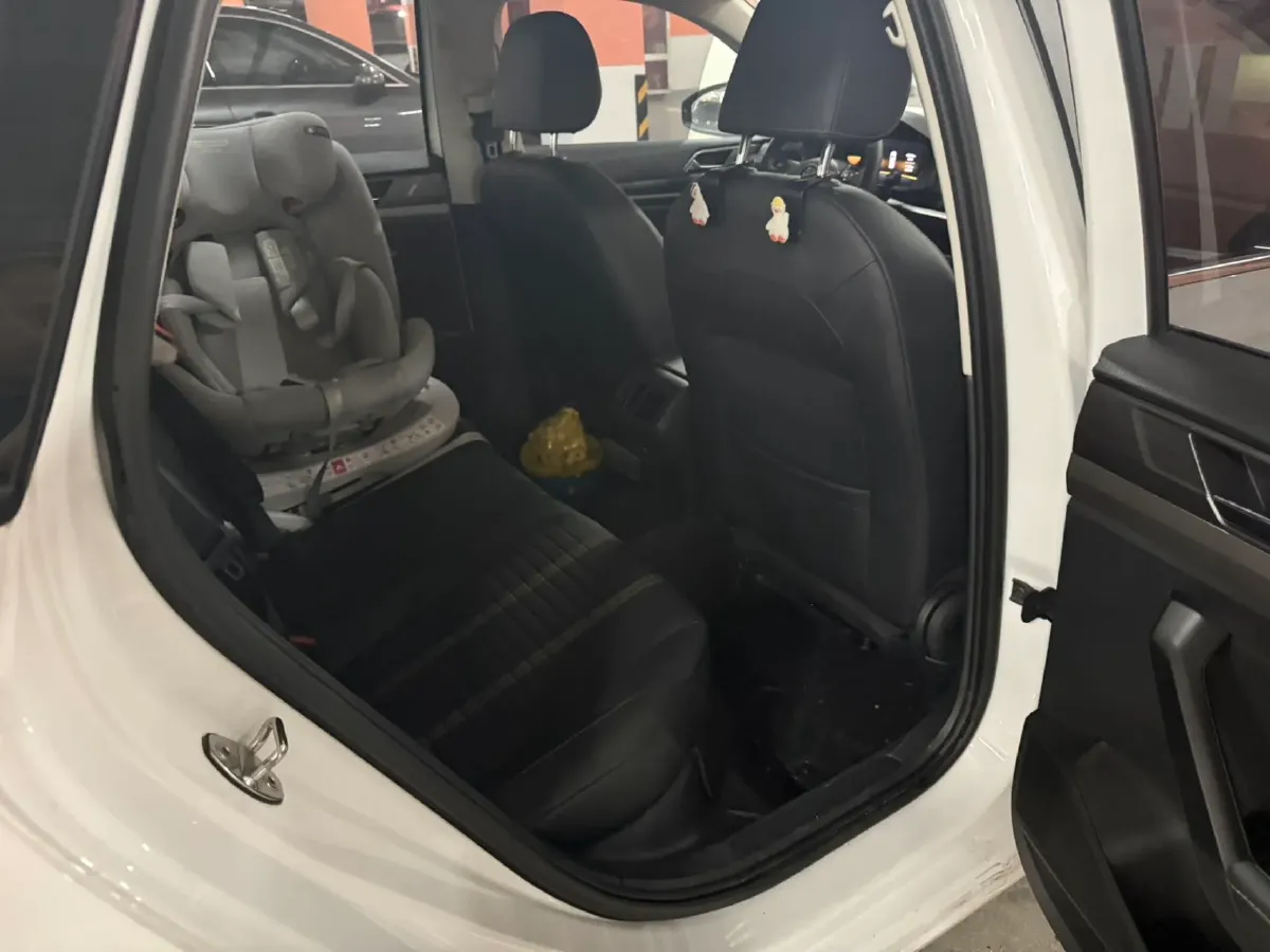 2021 Volkswagen Lavida 1.4T 150HP L4 7DCT,autocango,china used car exporter,china ev exporter,chinese used car exporter,chinese used ev exporter