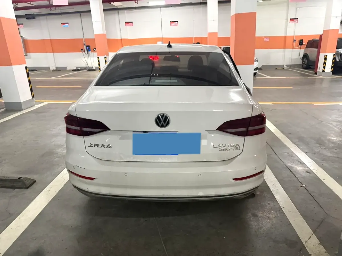 2021 Volkswagen Lavida 1.4T 150HP L4 7DCT,autocango,china used car exporter,china ev exporter,chinese used car exporter,chinese used ev exporter