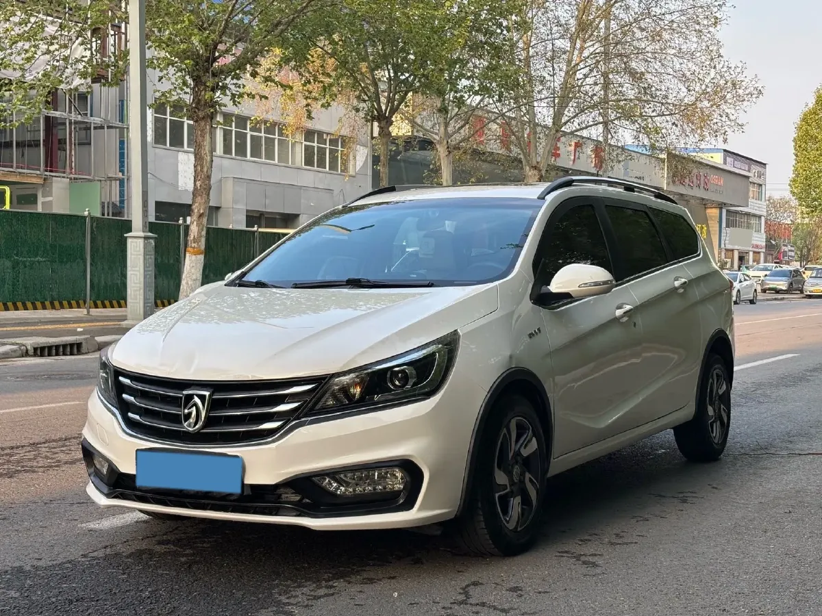 2019 BaoJun 510 1.5L 99HP L4 6MT,autocango,china used car exporter,china ev exporter,chinese used car exporter,chinese used ev exporter