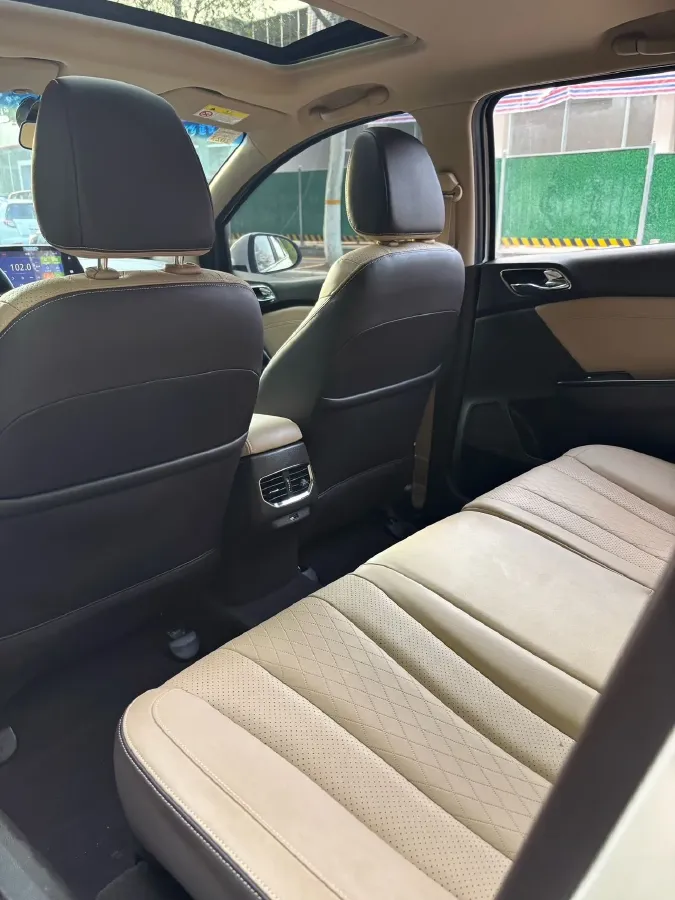 2019 BaoJun 510 1.5L 99HP L4 6MT,autocango,china used car exporter,china ev exporter,chinese used car exporter,chinese used ev exporter