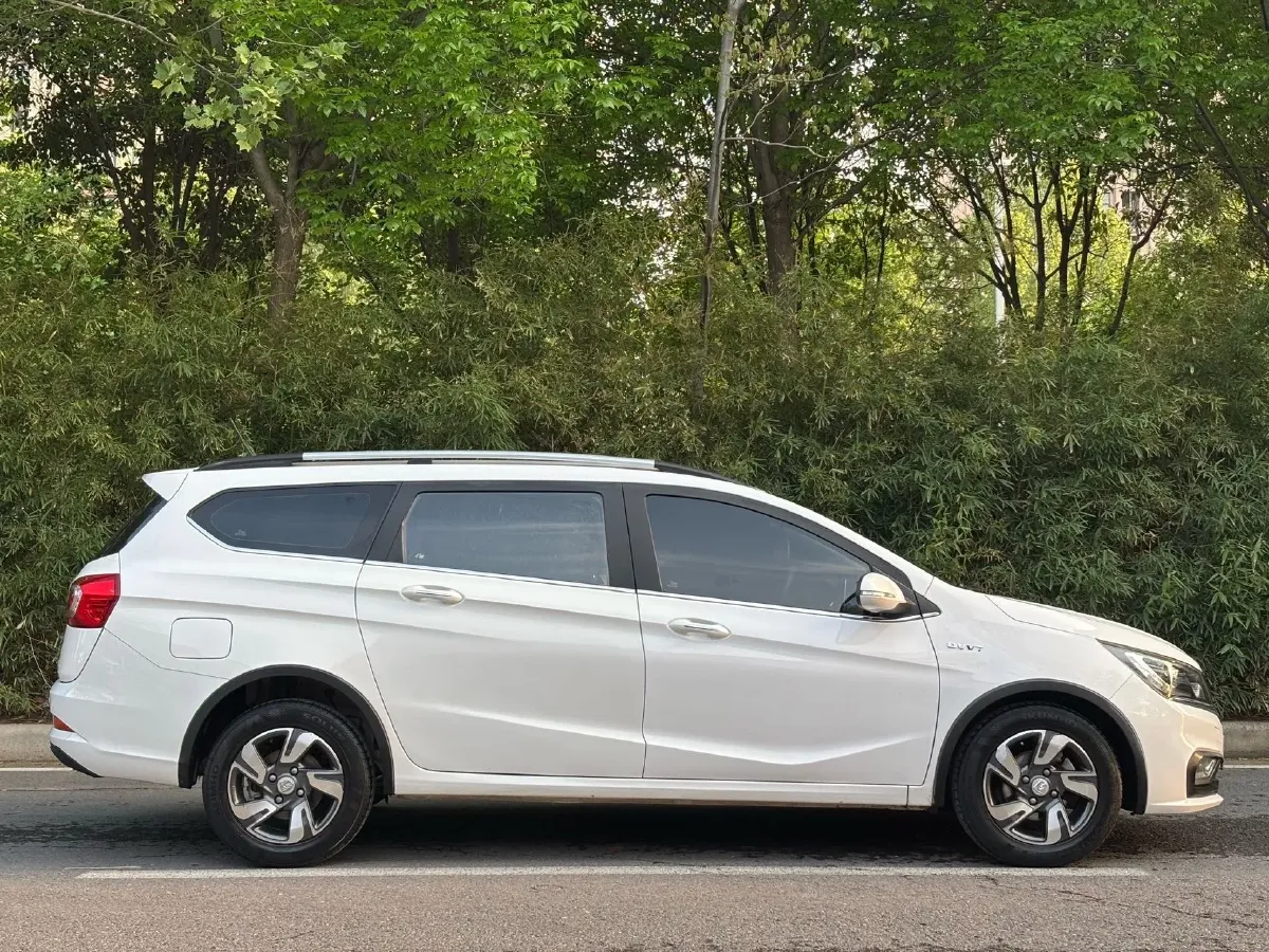 2019 BaoJun 510 1.5L 99HP L4 6MT,autocango,china used car exporter,china ev exporter,chinese used car exporter,chinese used ev exporter