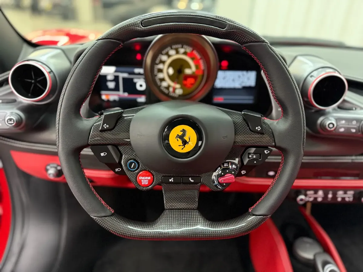 2019 Aston Martin DB11 5.2T 639HP V12 8AT,autocango,china used car exporter,china ev exporter,chinese used car exporter,chinese used ev exporter