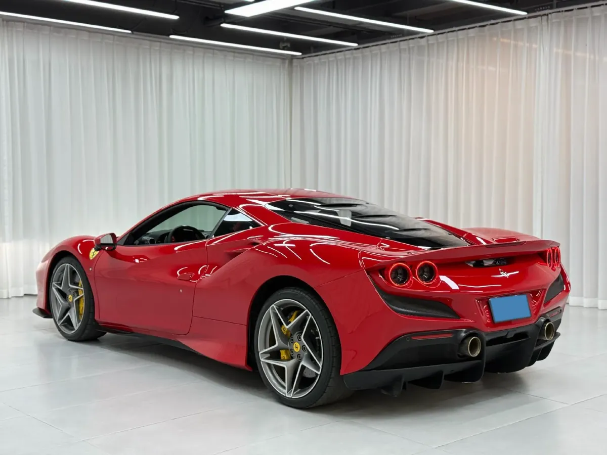 2019 Aston Martin DB11 5.2T 639HP V12 8AT,autocango,china used car exporter,china ev exporter,chinese used car exporter,chinese used ev exporter