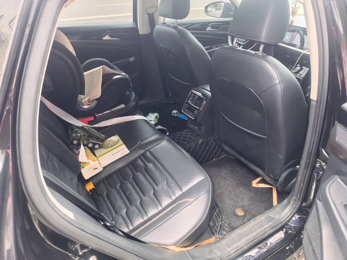 2020 Volkswagen Passat 2.0T 186HP L4 7DCT,autocango,china used car exporter,china ev exporter,chinese used car exporter,chinese used ev exporter