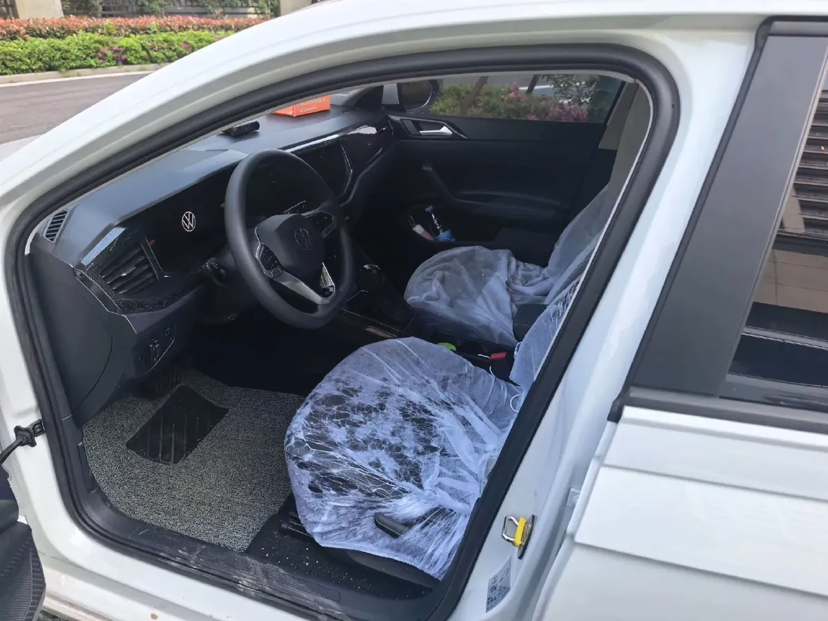 2025 Volkswagen Lavida 1.5L 110HP L4 6AT,autocango,china used car exporter,china ev exporter,chinese used car exporter,chinese used ev exporter