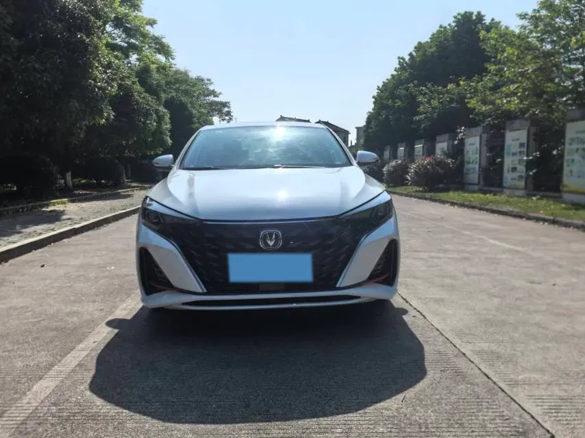 2025 ChangAn Eado 1.4T 160HP L4 7DCT,autocango,china used car exporter,china ev exporter,chinese used car exporter,chinese used ev exporter