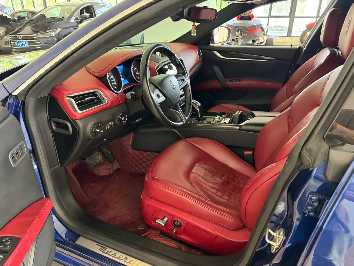 2018 Maserati Ghibli 3.0T 350HP V6 8AT,autocango,china used car exporter,china ev exporter,chinese used car exporter,chinese used ev exporter
