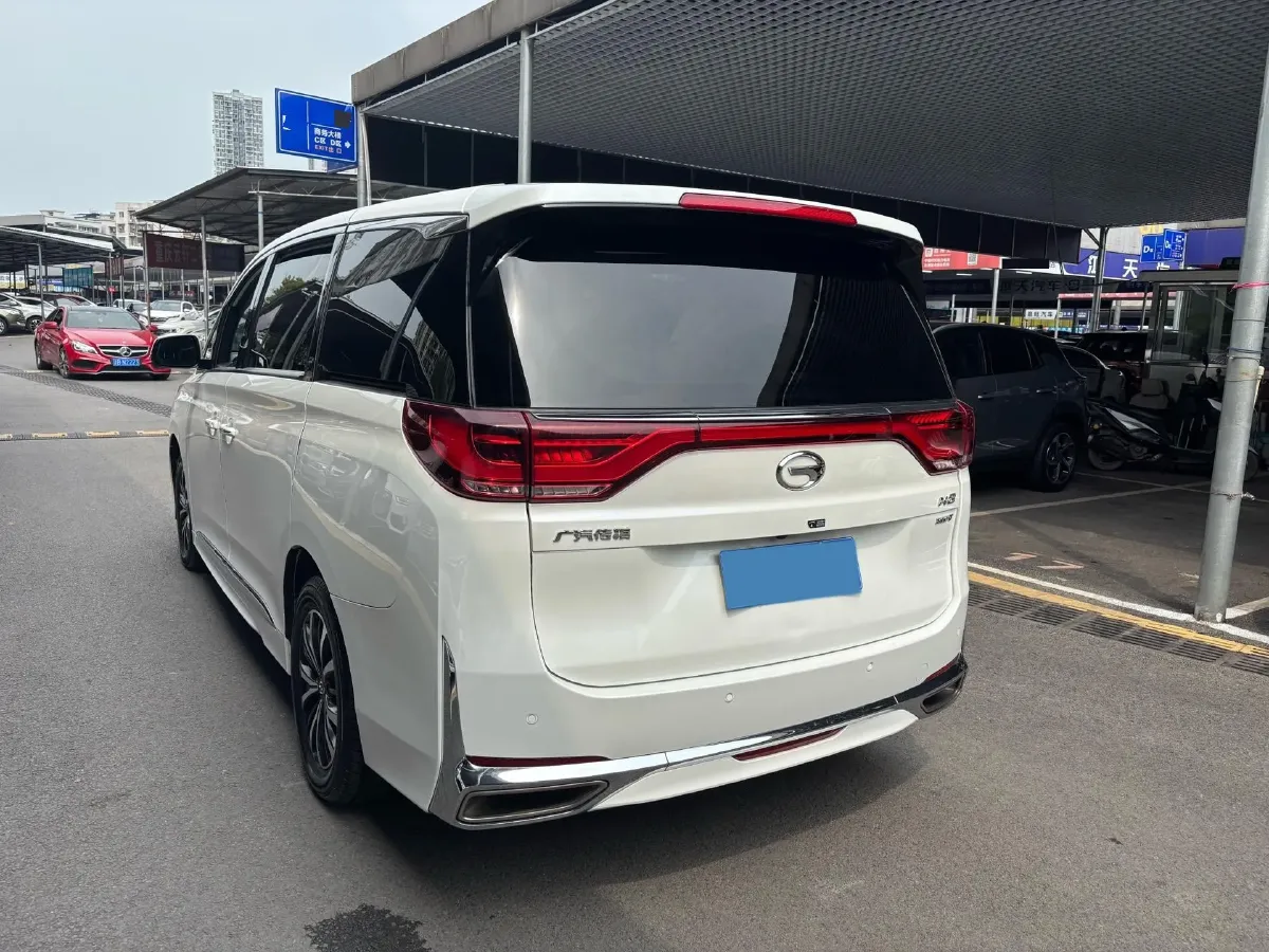 2021 GAC Trumpchi M8 2.0T 252HP L4 8AT,autocango,china used car exporter,china ev exporter,chinese used car exporter,chinese used ev exporter