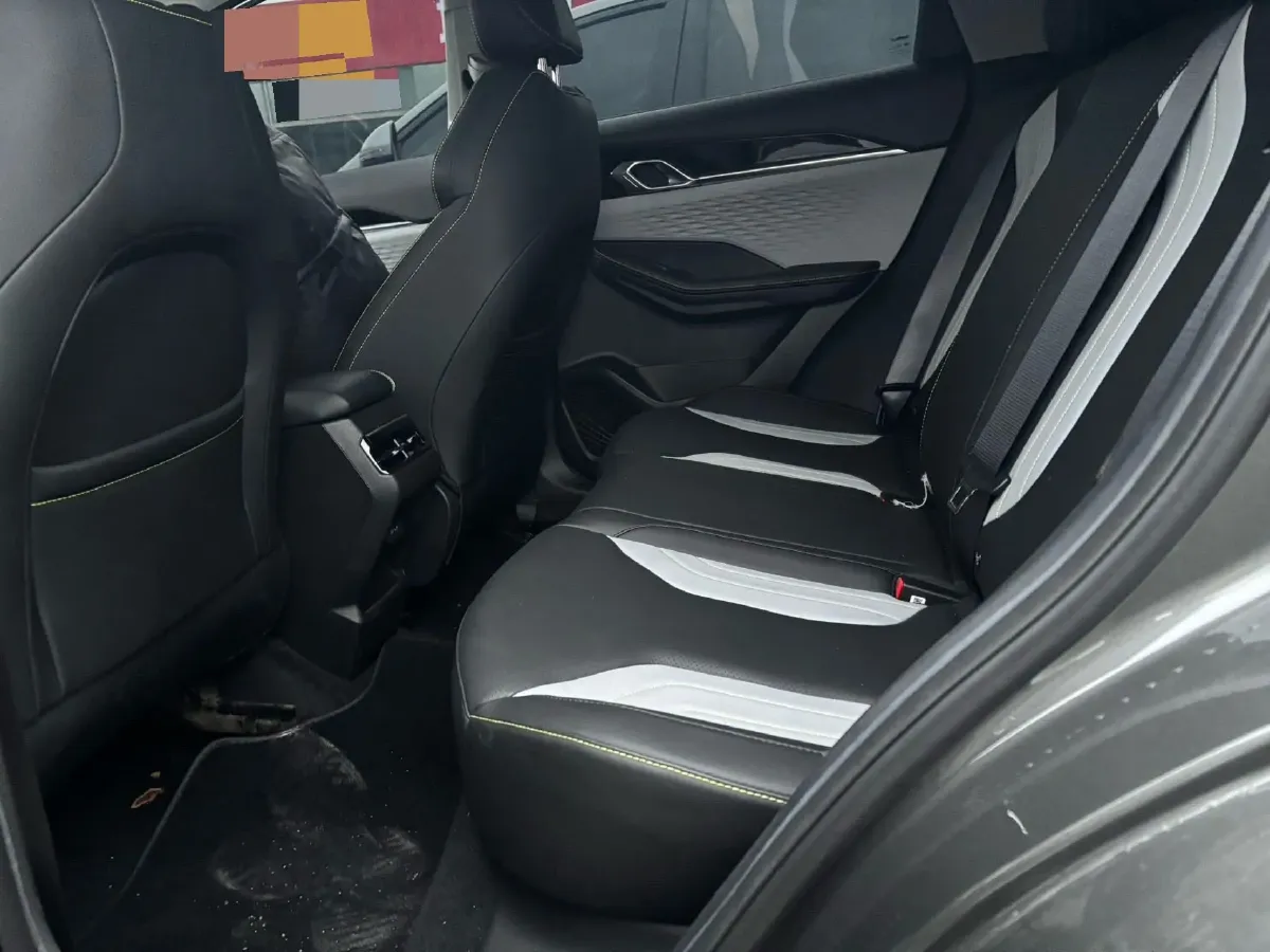 2023 Geely Coolray 1.5T 181HP L4 7DCT,autocango,china used car exporter,china ev exporter,chinese used car exporter,chinese used ev exporter