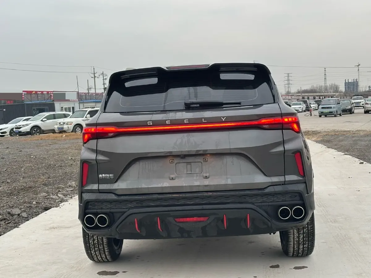 2023 Geely Coolray 1.5T 181HP L4 7DCT,autocango,china used car exporter,china ev exporter,chinese used car exporter,chinese used ev exporter