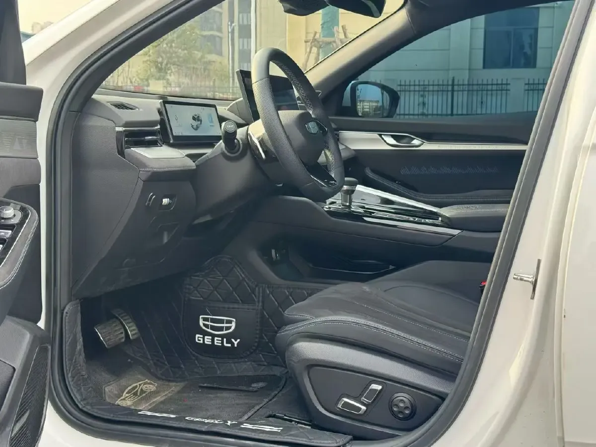 2025 Geely Preface 2.0T 238HP L4 8AT,autocango,china used car exporter,china ev exporter,chinese used car exporter,chinese used ev exporter