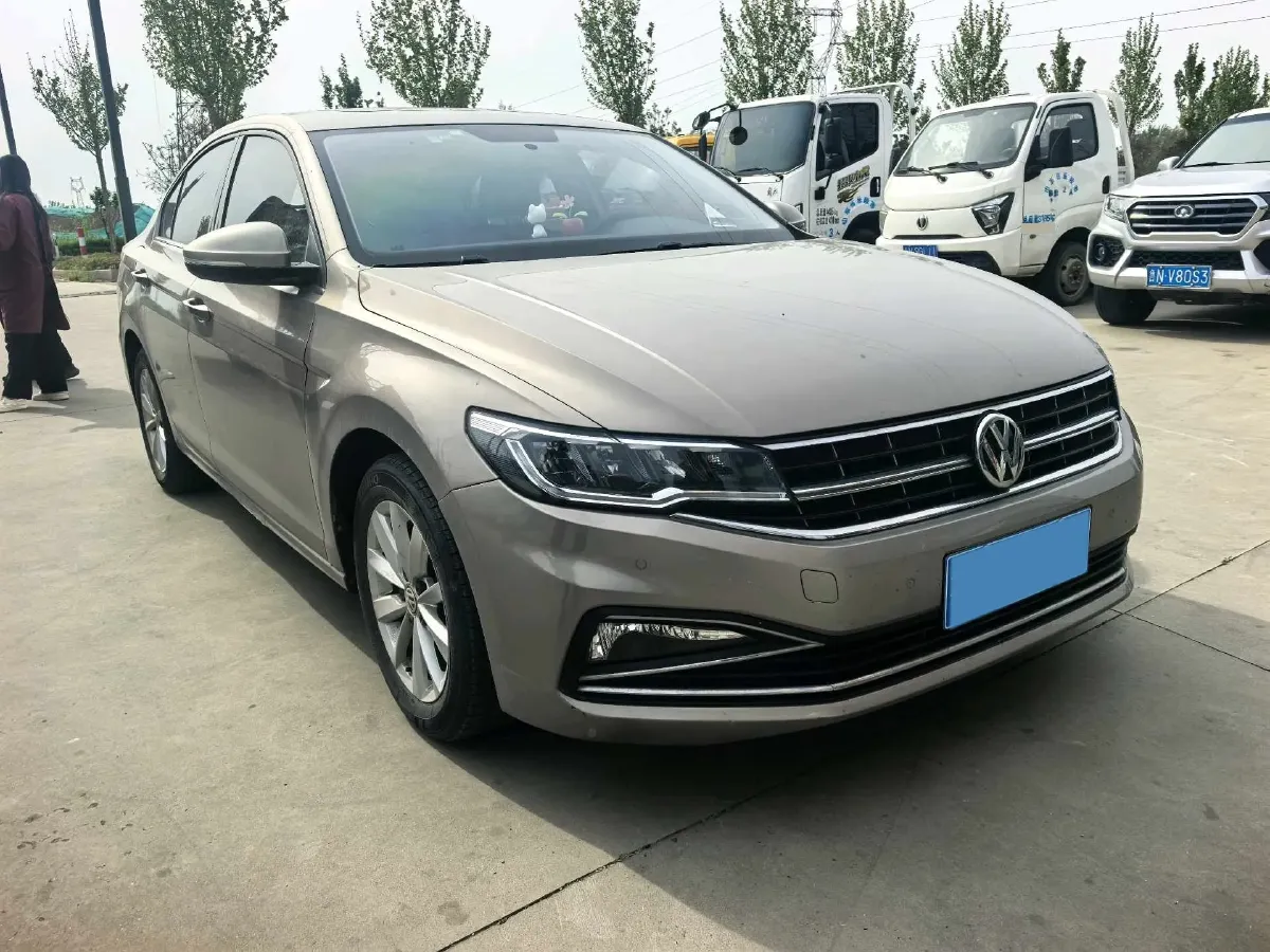 2019 Bestune T77 1.2T 143HP L4 7DCT,autocango,china used car exporter,china ev exporter,chinese used car exporter,chinese used ev exporter