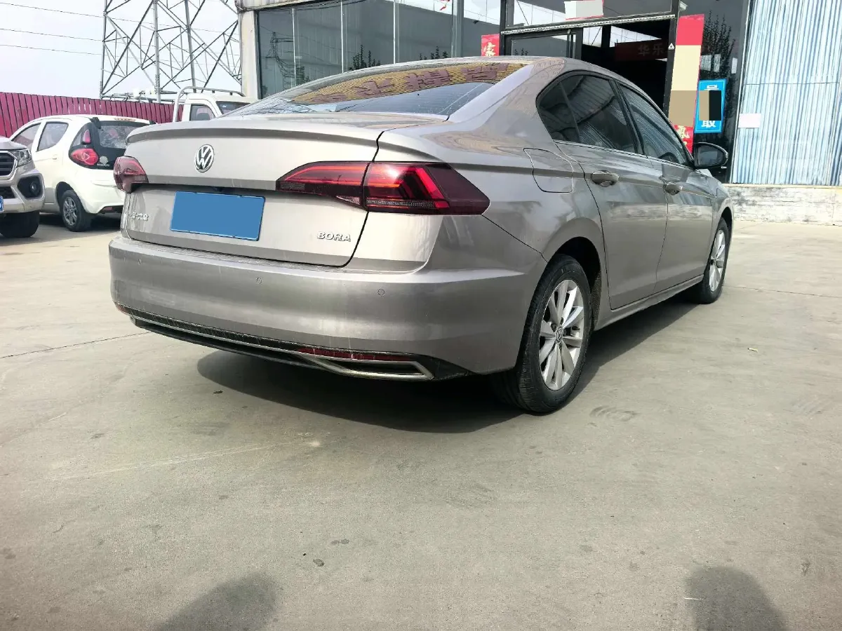 2019 Bestune T77 1.2T 143HP L4 7DCT,autocango,china used car exporter,china ev exporter,chinese used car exporter,chinese used ev exporter