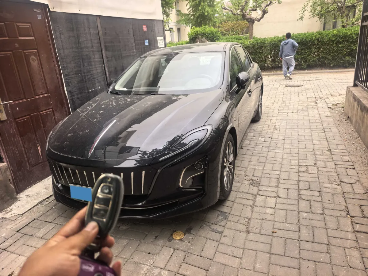 2023 HongQi E-QM5 BEV 82KWH,autocango,china used car exporter,china ev exporter,chinese used car exporter,chinese used ev exporter