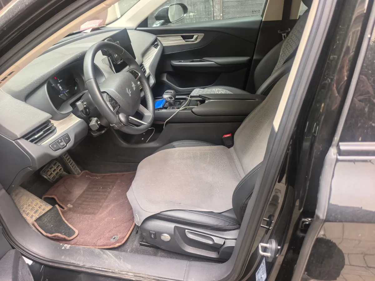 2023 HongQi E-QM5 BEV 82KWH,autocango,china used car exporter,china ev exporter,chinese used car exporter,chinese used ev exporter