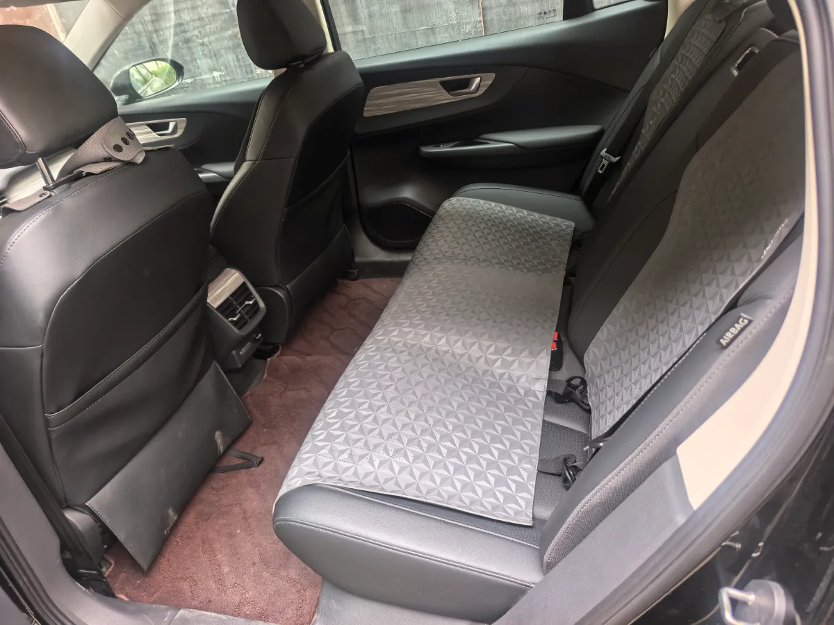 2023 HongQi E-QM5 BEV 82KWH,autocango,china used car exporter,china ev exporter,chinese used car exporter,chinese used ev exporter