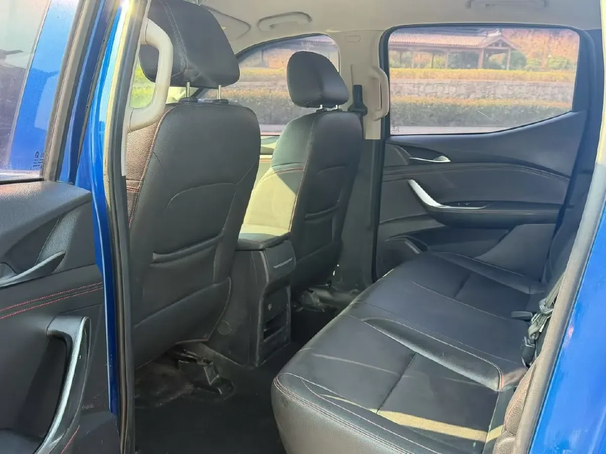 2021 MAXUS T90 2.0T 163HP L4 6AT,autocango,china used car exporter,china ev exporter,chinese used car exporter,chinese used ev exporter