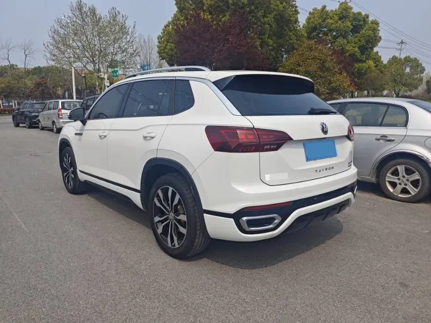 2021 Volkswagen Tayron 2.0T 220HP L4 7DCT,autocango,china used car exporter,china ev exporter,chinese used car exporter,chinese used ev exporter