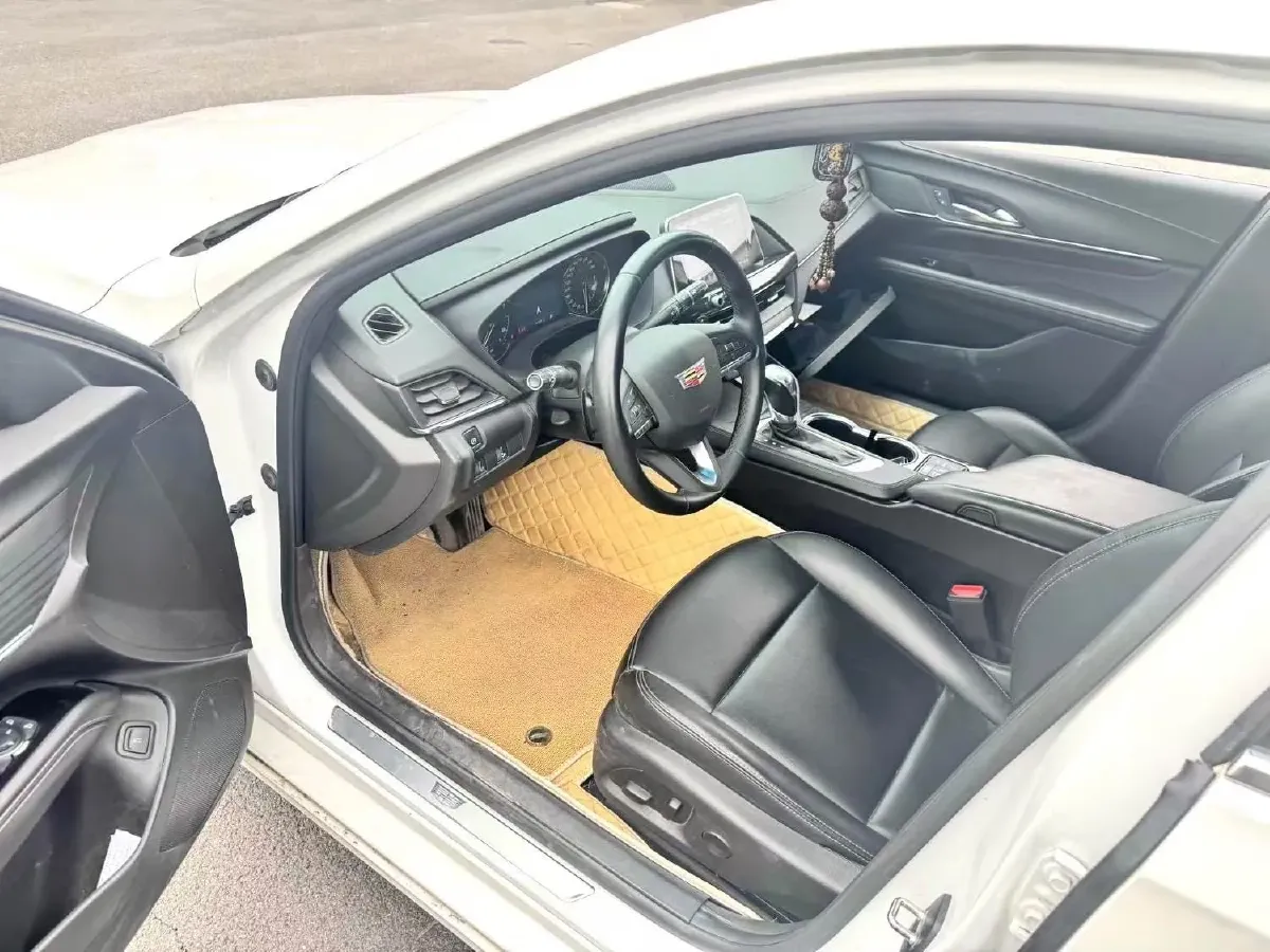 2023 Cadillac CT4 1.5T 211HP L4 8AT,autocango,china used car exporter,china ev exporter,chinese used car exporter,chinese used ev exporter