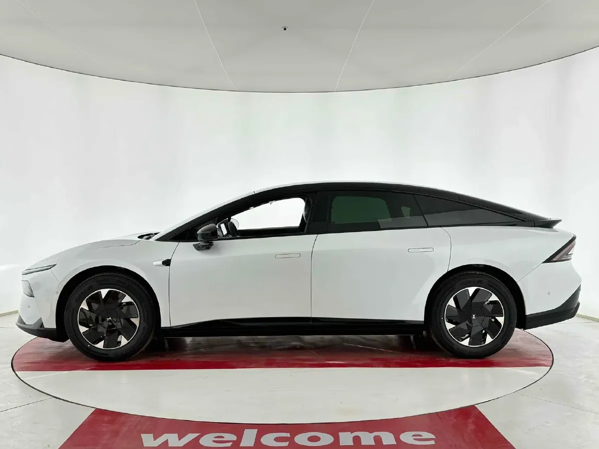 2024 Xpeng P7+ BEV 60.7KWH,autocango,china used car exporter,china ev exporter,chinese used car exporter,chinese used ev exporter