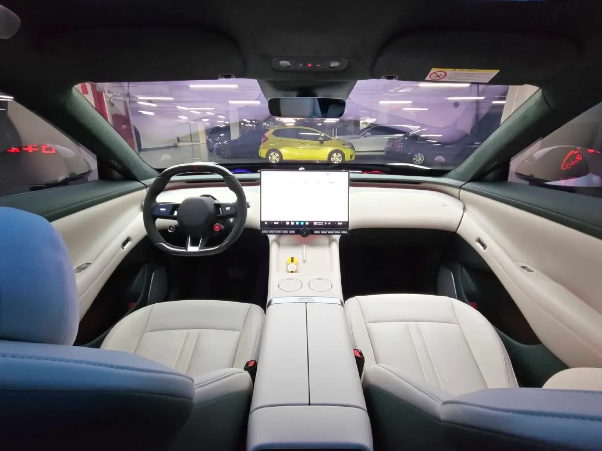 2025 MI YU7 BEV 101.7KWH,autocango,china used car exporter,china ev exporter,chinese used car exporter,chinese used ev exporter