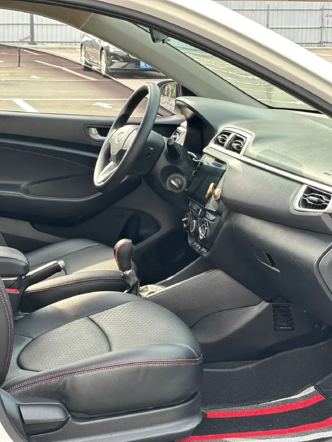 2017 Hyundai Reina 1.4L 95HP L4 5MT,autocango,china used car exporter,china ev exporter,chinese used car exporter,chinese used ev exporter