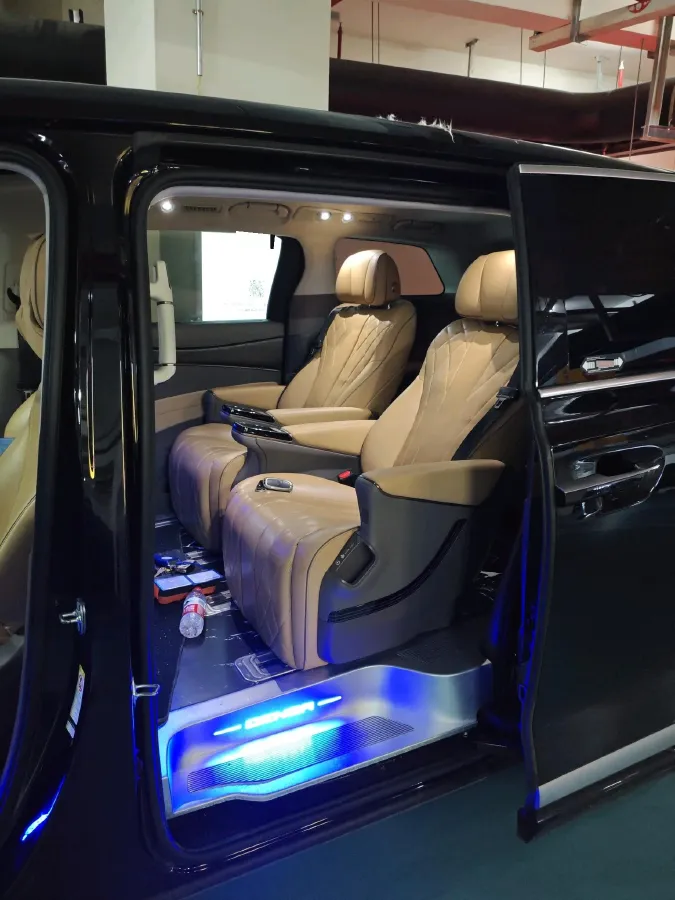 2022 Mercedes-Benz GLC Class 2.0T 197HP L4 9AT,autocango,china used car exporter,china ev exporter,chinese used car exporter,chinese used ev exporter