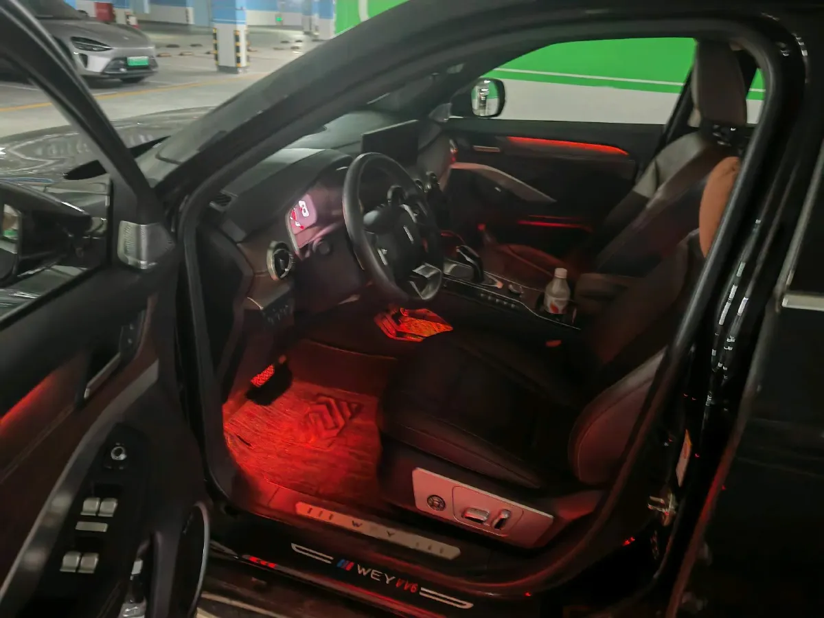 2021 WEY VV6 2.0T 227HP L4 7DCT,autocango,china used car exporter,china ev exporter,chinese used car exporter,chinese used ev exporter