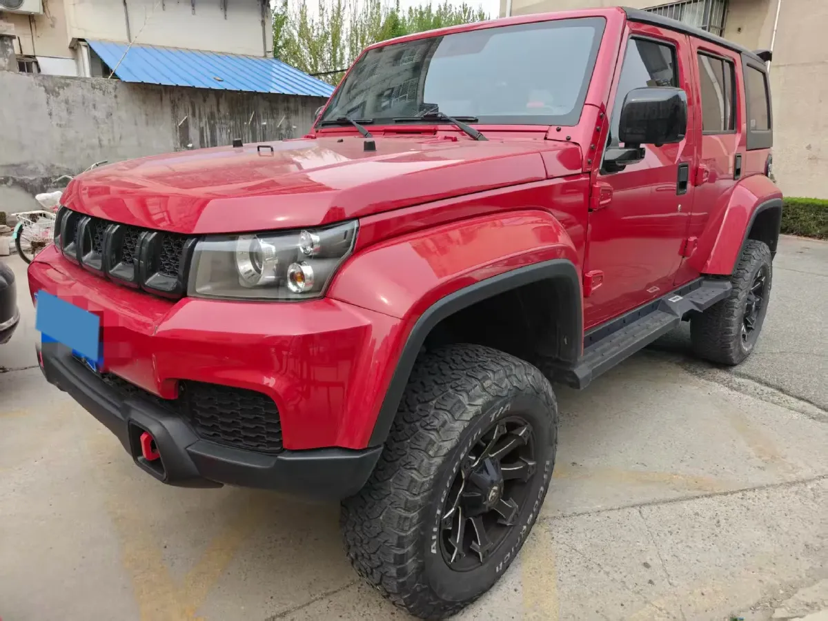 2022 Beijing BJ40 2.0T 224HP L4 8AT,autocango,china used car exporter,china ev exporter,chinese used car exporter,chinese used ev exporter