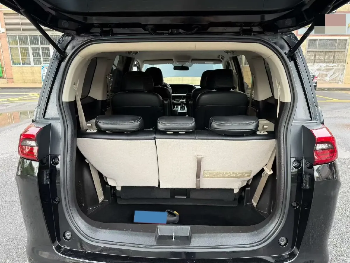 2021 GAC Trumpchi M6 1.5T 169HP L4 7DCT,autocango,china used car exporter,china ev exporter,chinese used car exporter,chinese used ev exporter