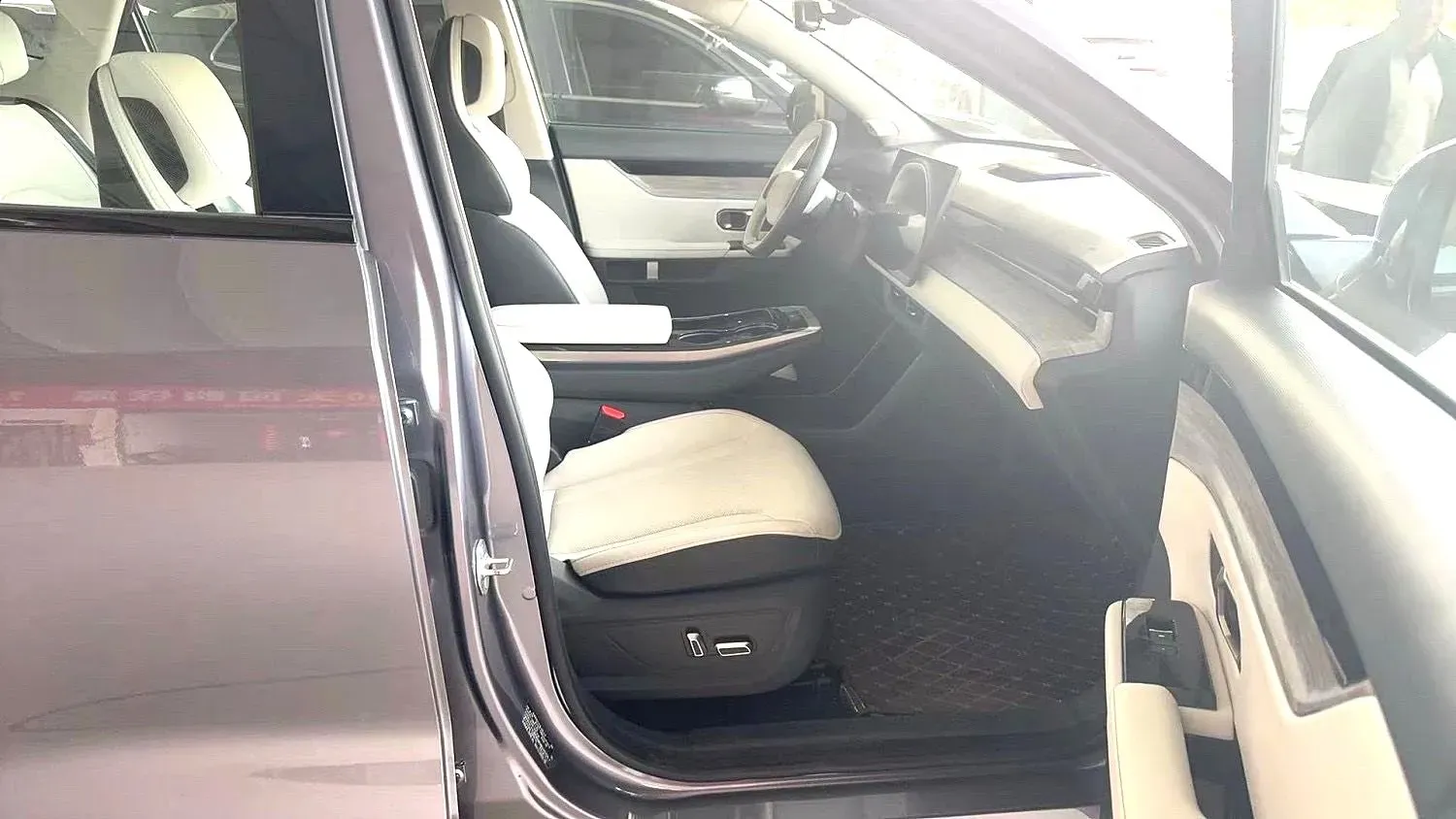 2023 Jetour DASHING 1.6T 197HP L4 7DCT,autocango,china used car exporter,china ev exporter,chinese used car exporter,chinese used ev exporter